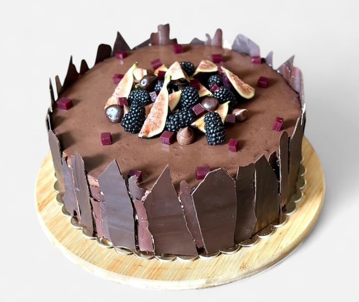 Custom cakes